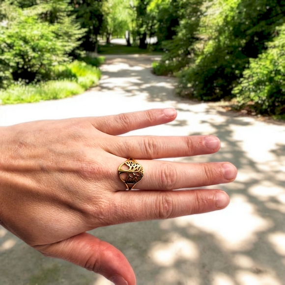 Tree of Life Gold Stainless Steel Ring, size 6 - Picture 4 of 5